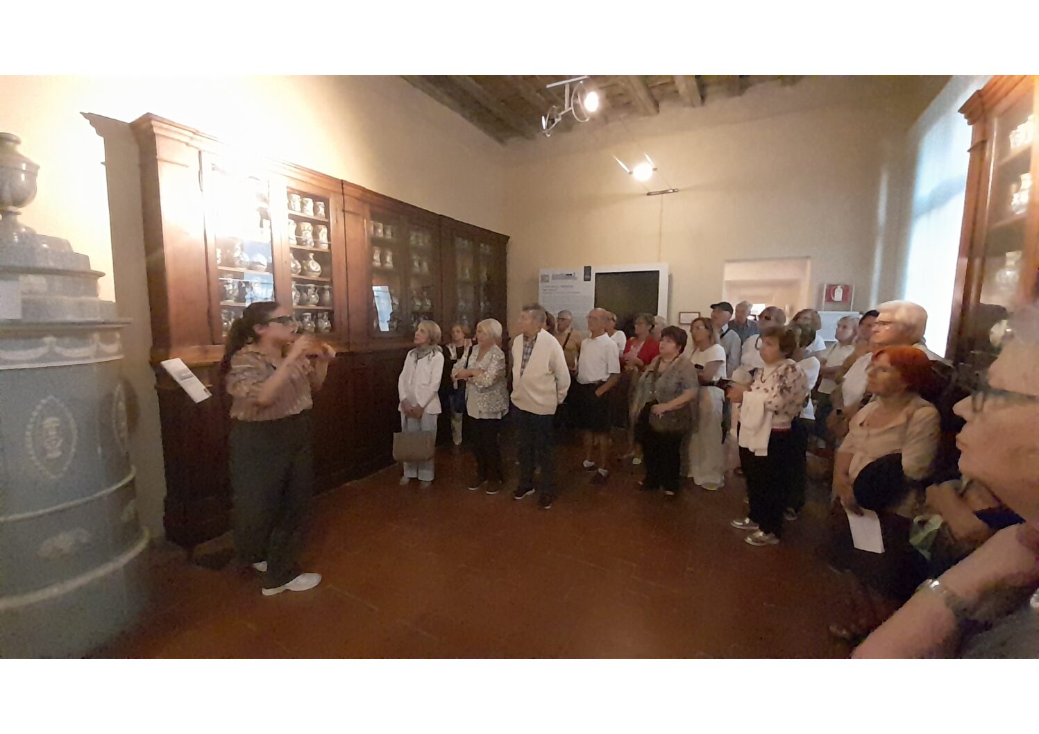 2. Foto visita museo